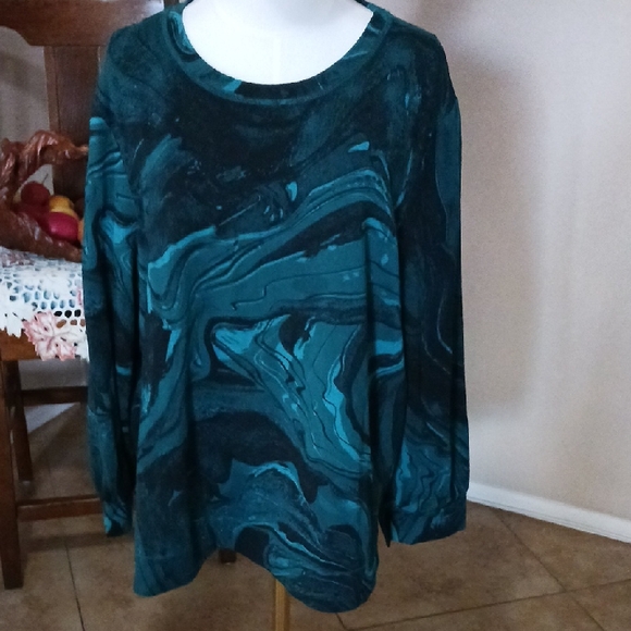 Chico's Tops - Chico's Green Monochromatic Sweater